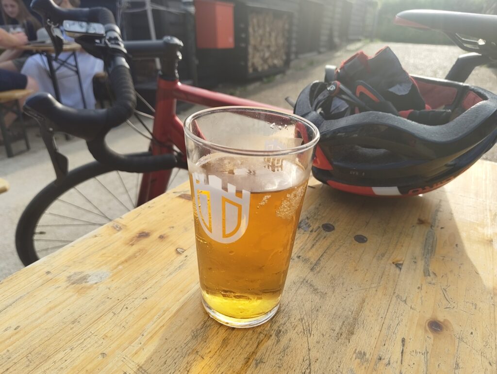 Beer stop at drop kick brewery and tap room near Newdigate Surrey. Rest stop on Reigate cycle Route.